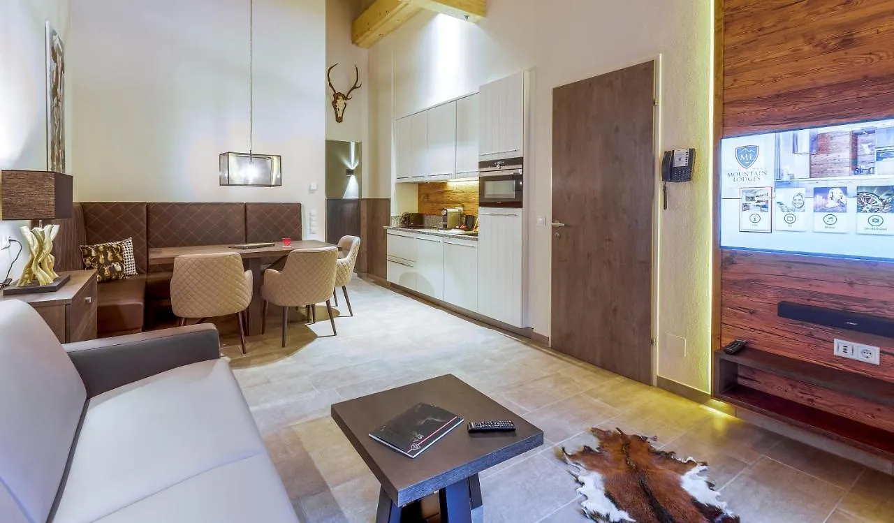 Avenida Mountain Lodges Saalbach Aparthotel