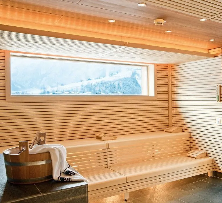Avenida Mountain Lodges Saalbach 4*, Saalbach-Hinterglemm